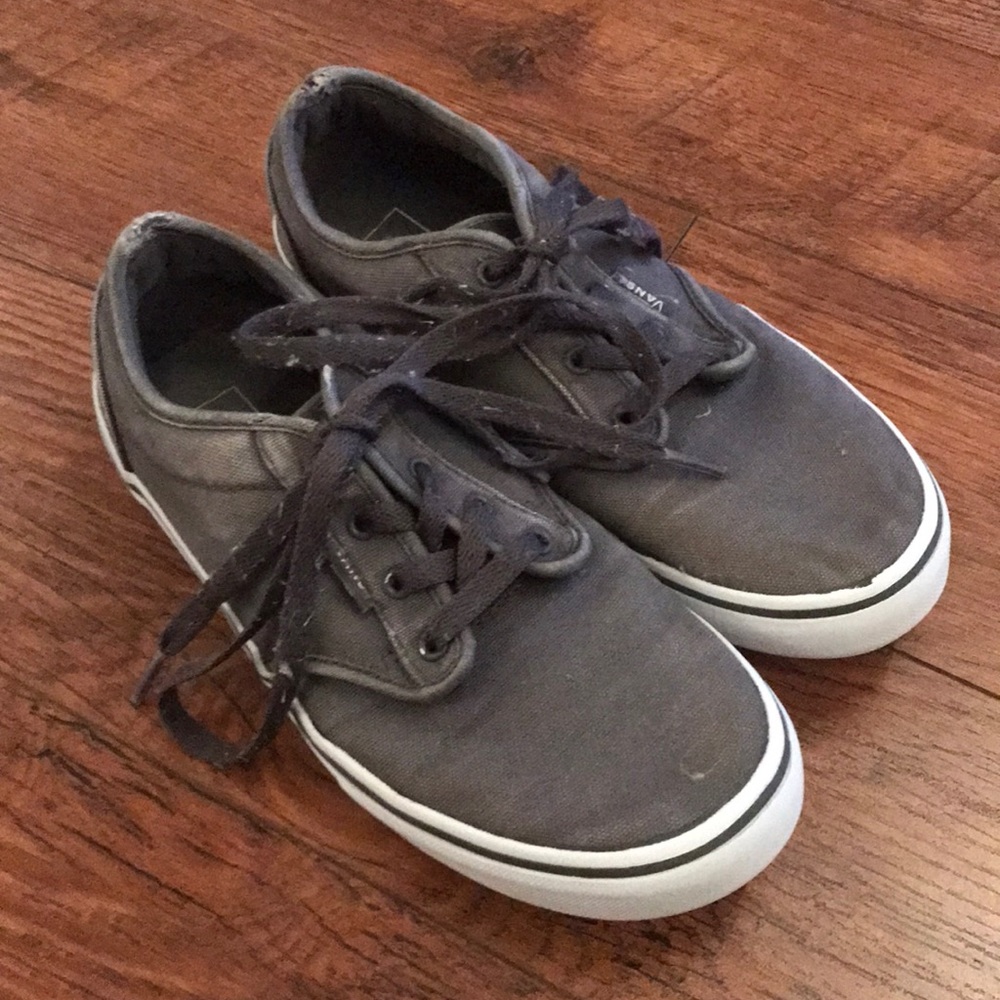 Vans Youth Size 5 Gray Sneakers
